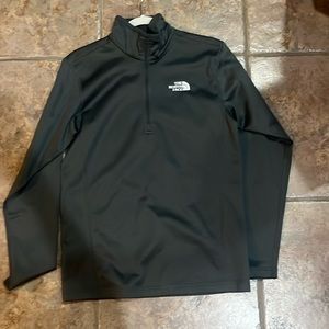 North Face Pull Over